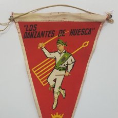 Banderines de colección: BANDERIN LOS DANZANTES DE HUESCA. 14 X 28,5 CM