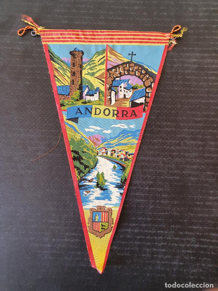 Bandierine di collezione: BANDERIN ANDORRA A&Ntilde;OS 60-70