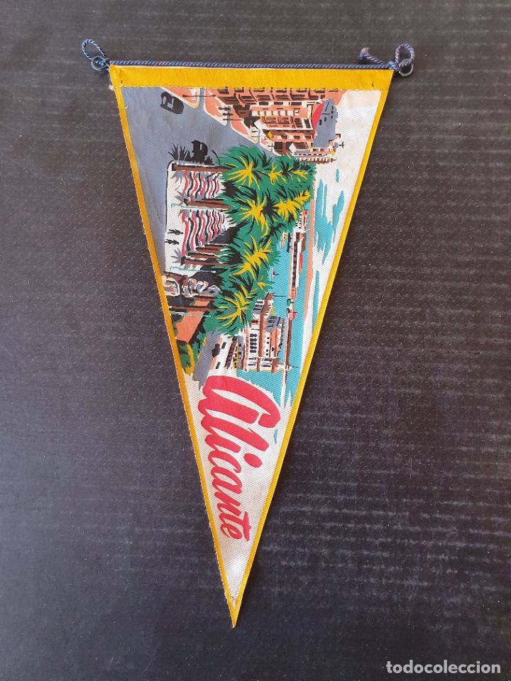 Bandierine di collezione: BANDERIN ALICANTE A&Ntilde;OS 60-70