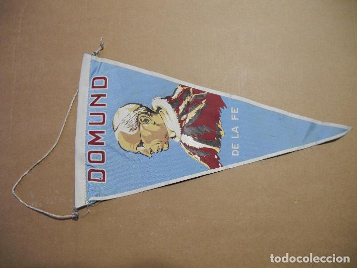 Galhardetes de cole&ccedil;&atilde;o: Bander&iacute;n. Domund de la fe. Papa P&iacute;o XII