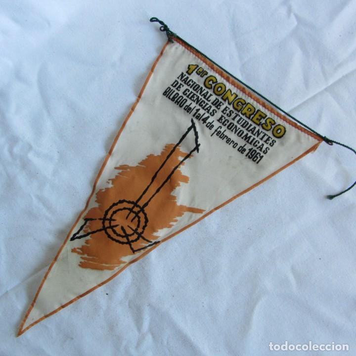 Fanions de collection: Bander&iacute;n primer congreso nacional de estudiantes de Ciencias Econ&oacute;micas Bilbao 1961