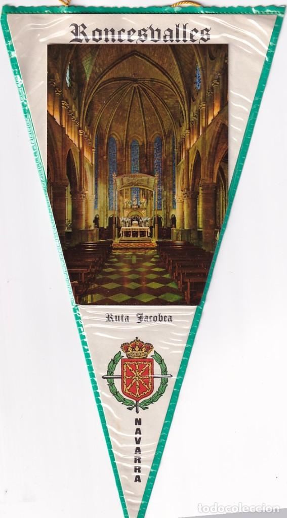 Banderines de colecci&oacute;n: Precioso bander&iacute;n Recuerdo de Roncesballes Ruta Jacobea