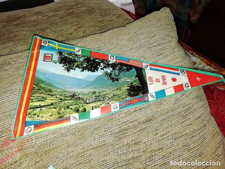 Banderines de colecci&oacute;n: Banderin a&ntilde;os 60 valle de broto