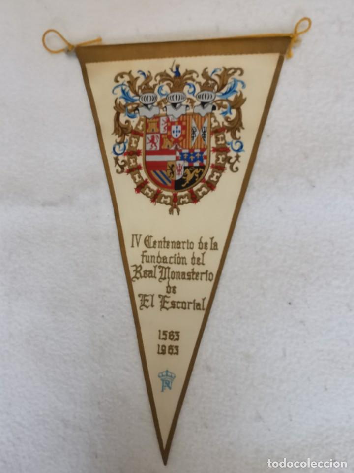 Banderines de colecci&oacute;n: Bander&iacute;n IV Centenario de la fundaci&oacute;n del Real Monasterio de El Escorial