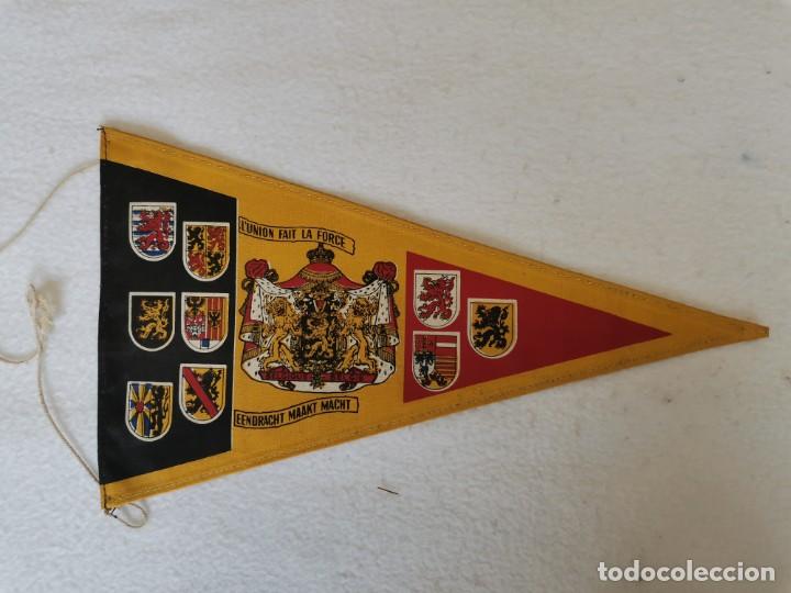 Galhardetes de cole&ccedil;&atilde;o: Bander&iacute;n de B&eacute;lgica