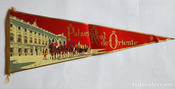 Galhardetes de cole&ccedil;&atilde;o: ANTIGUO BANDER&Iacute;N PALACIO REAL DE ORIENTE