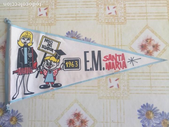 Galhardetes de cole&ccedil;&atilde;o: Antiguo bander&iacute;n e m santa mar&iacute;a paso del ecuador
