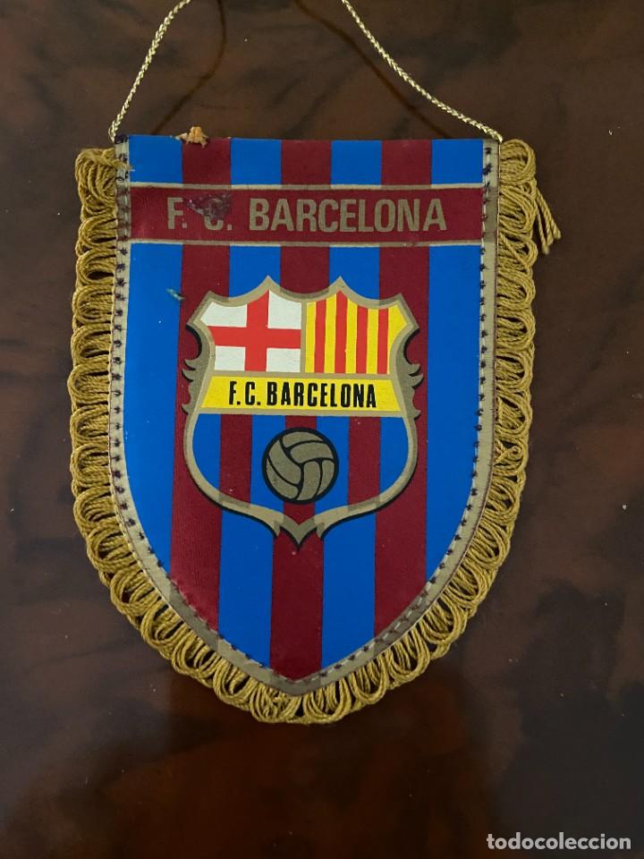 Galhardetes de cole&ccedil;&atilde;o: BANDERIN BARCELONA BUEN ESTADO