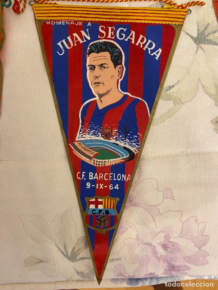 Galhardetes de cole&ccedil;&atilde;o: BANDERIN JUAN SEGARRA 1964 BUEN ESTADO