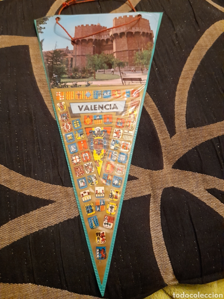 Fanions de collection: Antiguo banderin de Valencia