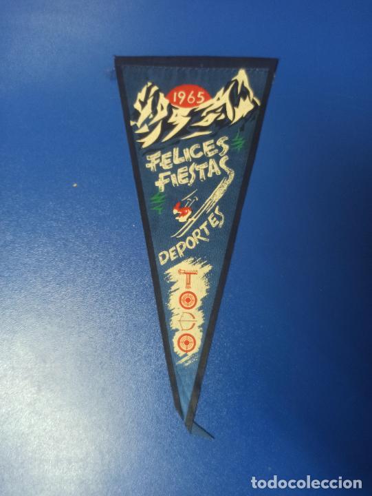 Sammlung von Wimpeln: ANTIGUO BANDERIN TELA - FELICES FIESTAS - DEPORTES TODO - 1965