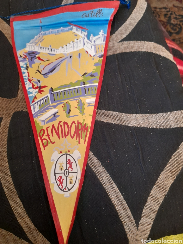 Sammlung von Wimpeln: Antiguo banderin de Benidorm,Castillo