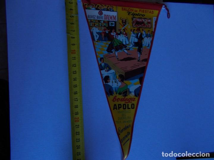 Sammlung von Wimpeln: ANTIGUO BANDERIN DE BODEGA DE APOLO