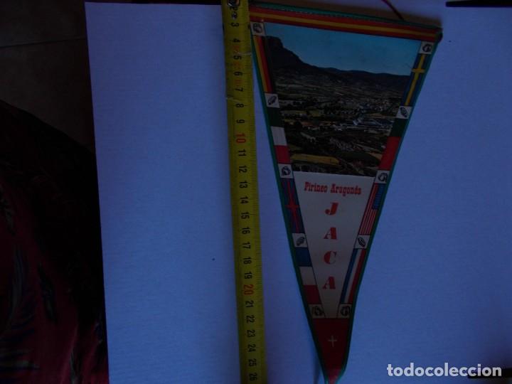 Sammlung von Wimpeln: ANTIGUO BANDERIN DE JACA