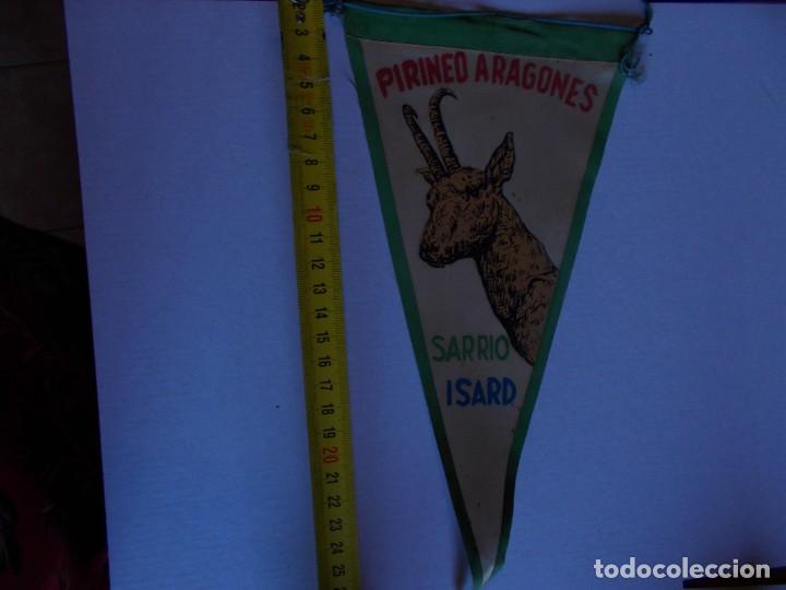 Sammlung von Wimpeln: ANTIGUO BANDERIN DESARRIO ISARD