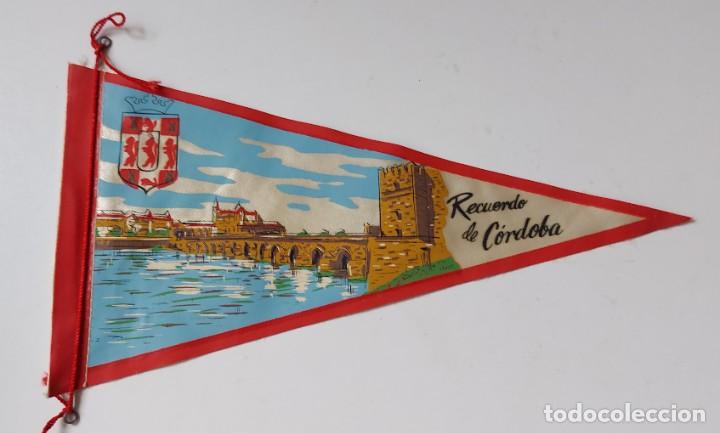 Fanions de collection: ANTIGUO BANDERIN RECUERDO DE CORDOBA - 27 CM DE ALTO - A&Ntilde;OS 60 - EN BUEN ESTADO -