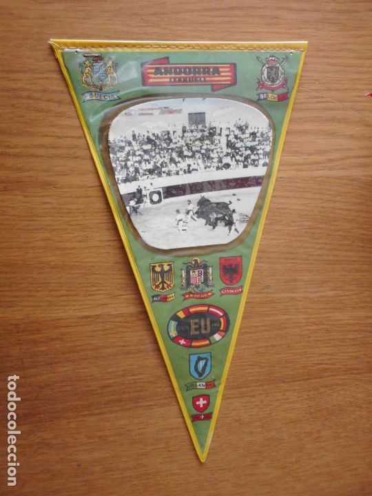 Bandierine di collezione: ANTIGUO BANDERIN.ANDORRA TERUEL A&Ntilde;OS 60.