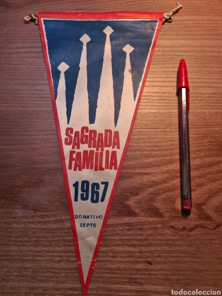 Collection pennants: BANDERIN SAGRADA FAMLIA BARCELONA 1967