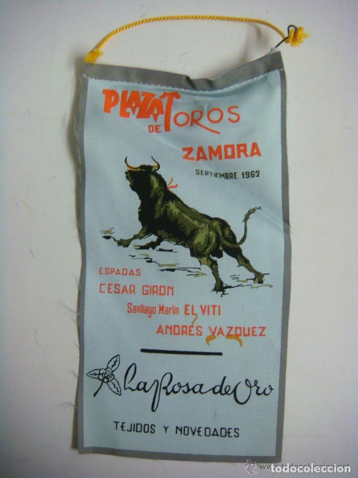 Collection pennants: BANDERIN ANTIGUO DE TOROS A&Ntilde;O SEPTIEMBRE 1962 CARTEL DE TOROS -(&)