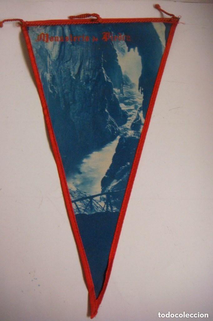 Collection pennants: BANDERIN A&Ntilde;O 60 DE MONASTERIO DE PIEDRA N&ordm;-1 -(&)