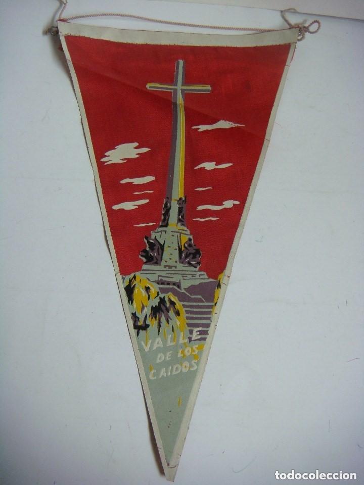 Collection pennants: BANDERIN A&Ntilde;OS 60 DEL VALLE DE LOS CAIDOS -(&)