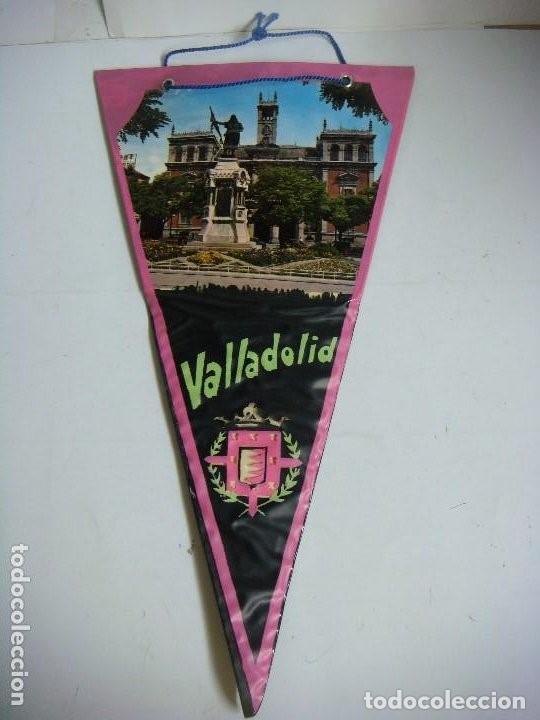 Collection pennants: BANDERIN A&Ntilde;OS 60 PLASTIFICADO DE VALLADOLID AYUNTAMIENTO -(&)