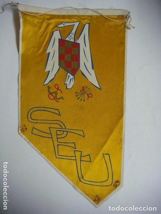 Collection pennants: BANDERIN DE LOS A&Ntilde;OS 60 EN TELA DE SEU-COLOR AMARILLO -(&)