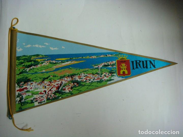 Galhardetes de cole&ccedil;&atilde;o: BANDERIN EN TELA A&Ntilde;OS 60- DE IRUN
