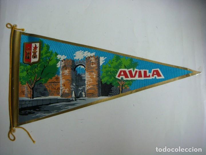 Bandierine di collezione: BANDERIN EN TELA A&Ntilde;OS 60-MURALLAS DE AVILA