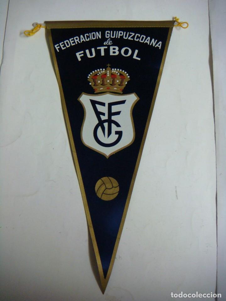 Bandierine di collezione: BANDERIN EN TELA A&Ntilde;OS 60-FEDERACION GUIPUZCOANA DE FUTBOL