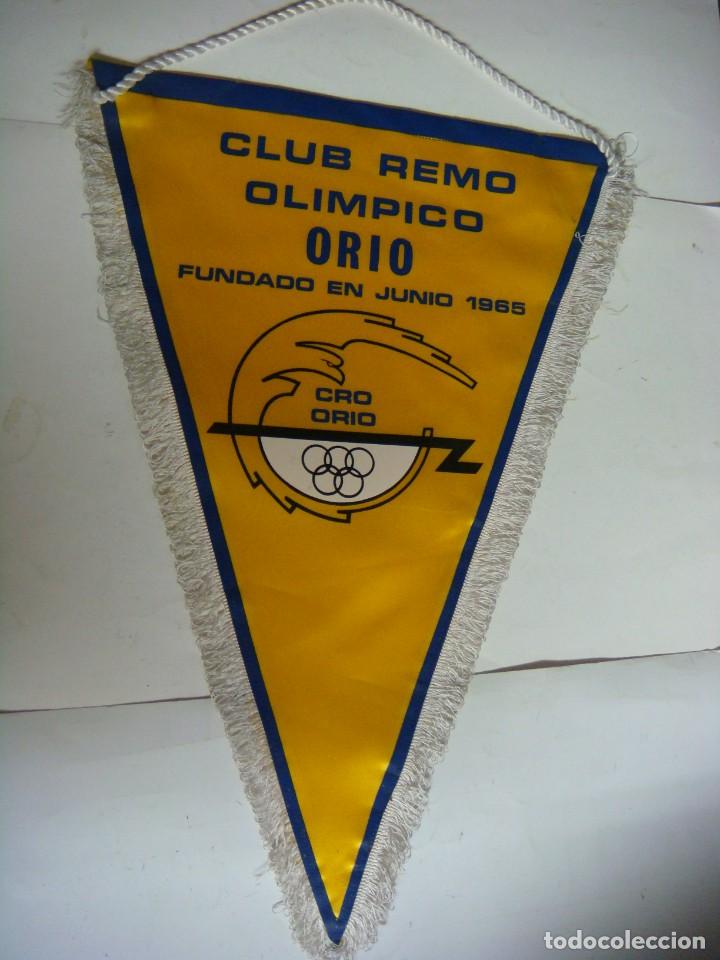 Bandierine di collezione: BANDERIN EN TELA A&Ntilde;OS 60-CLUB REMO OLIMPICO ORIO FUNDADO EN JUNIO 1965 CRO-ORIO