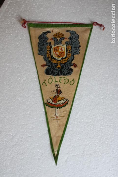 Banderines de colecci&oacute;n: banderin toledo - Foto 1