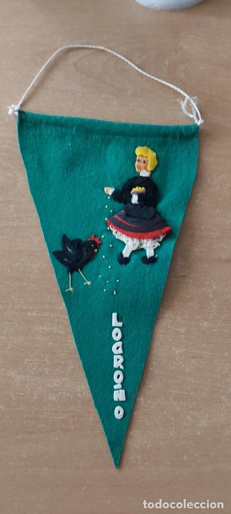 Fanions de collection: Bander&iacute;n antiguo LOGRO&Ntilde;O de tela y bordado