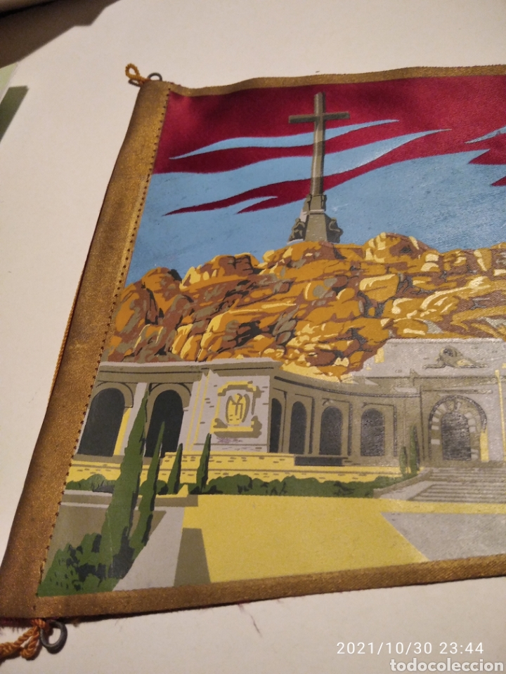 Banderines de colecci&oacute;n: Bander&iacute;n valle de los ca&iacute;dos - Foto 2