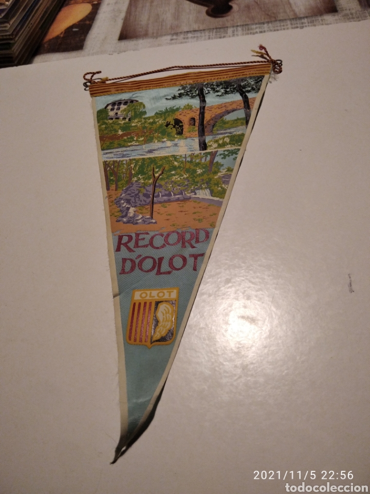 Banderines de colecci&oacute;n: Bander&iacute;n record de OLOT - Foto 1