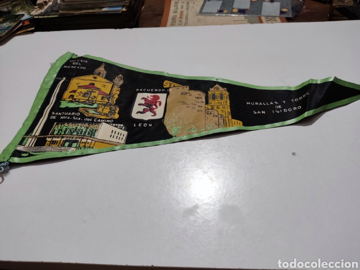 Banderines de colecci&oacute;n: Bander&iacute;n recuerdo de Le&oacute;n - Foto 1