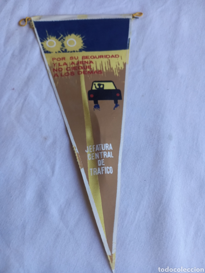 Galhardetes de cole&ccedil;&atilde;o: ANTIGUO BANDERIN JEFATURA DE TR&Aacute;FICO