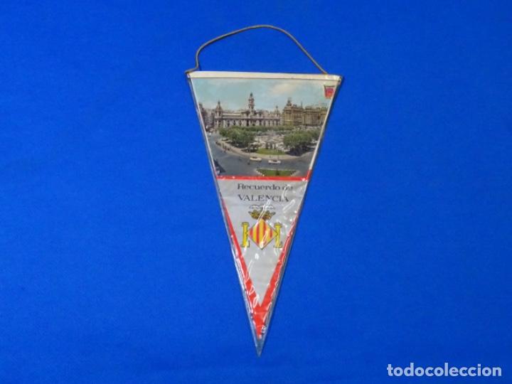 Collection pennants: ANTIGUO BANDER&Iacute;N VALENCIA.