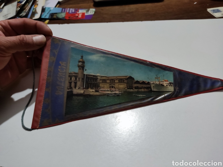 Bandierine di collezione: Bander&iacute;n Valencia puerto Faro barco reloj