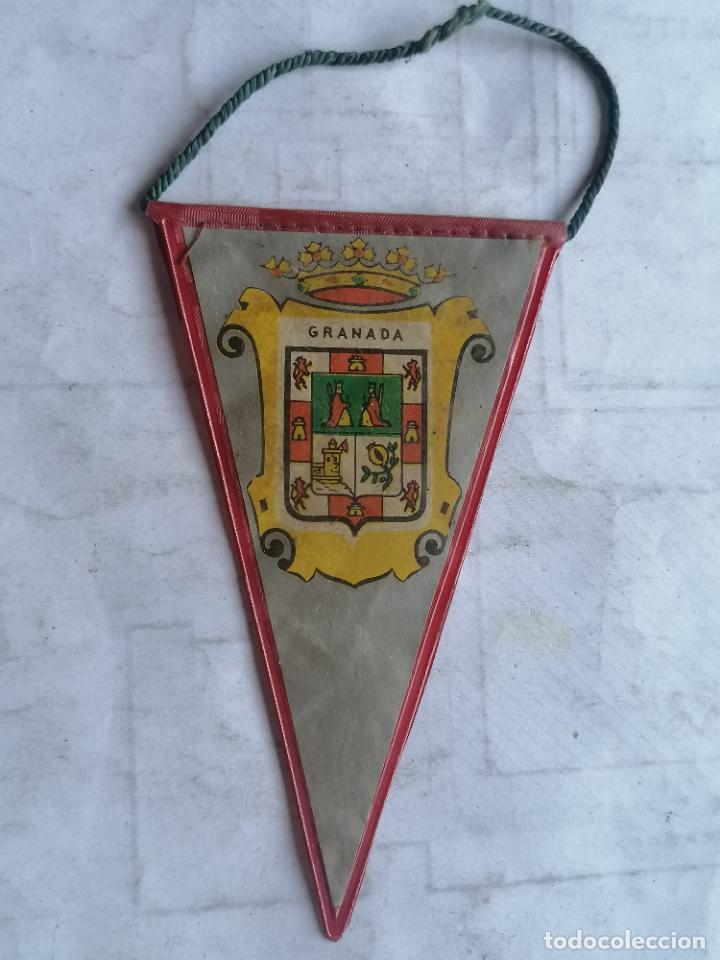 Bandierine di collezione: ANTIGUO BANDERIN GRANADA, MEDIDAS 11,5 X 6,5 CM