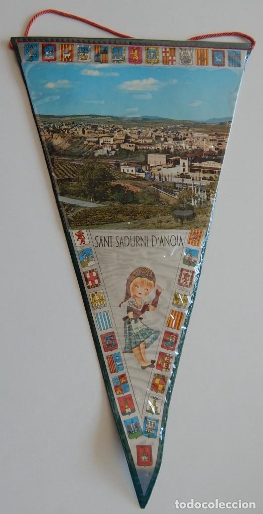 Galhardetes de cole&ccedil;&atilde;o: Bander&iacute;n antiguo de Sant Sadurn&iacute; d' Anoia