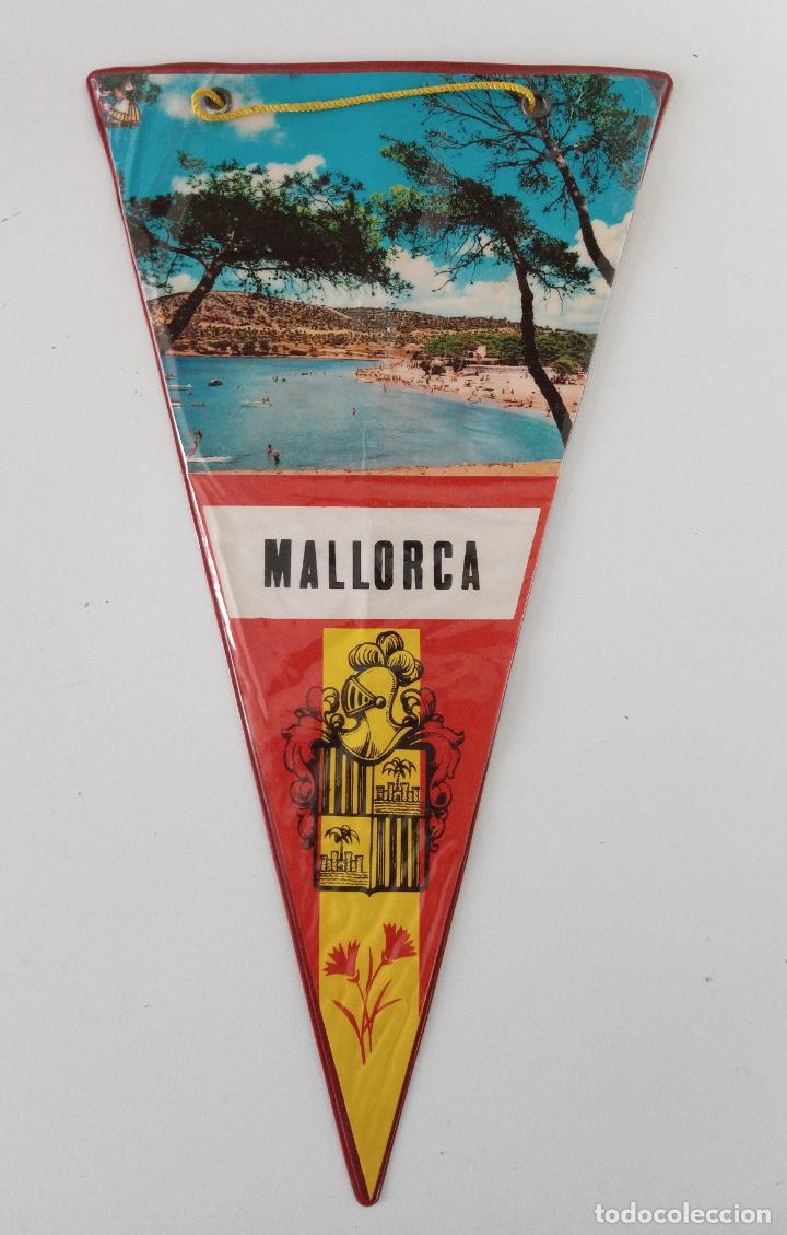 Collection pennants: ANTIGUO BANDER&Iacute;N PL&Aacute;STIFICADO. MALLORCA