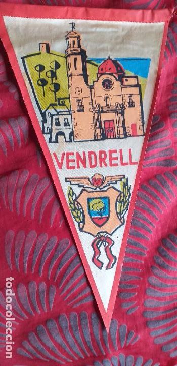 Sammlung von Wimpeln: BANDERINES-BA7-VENDRELL