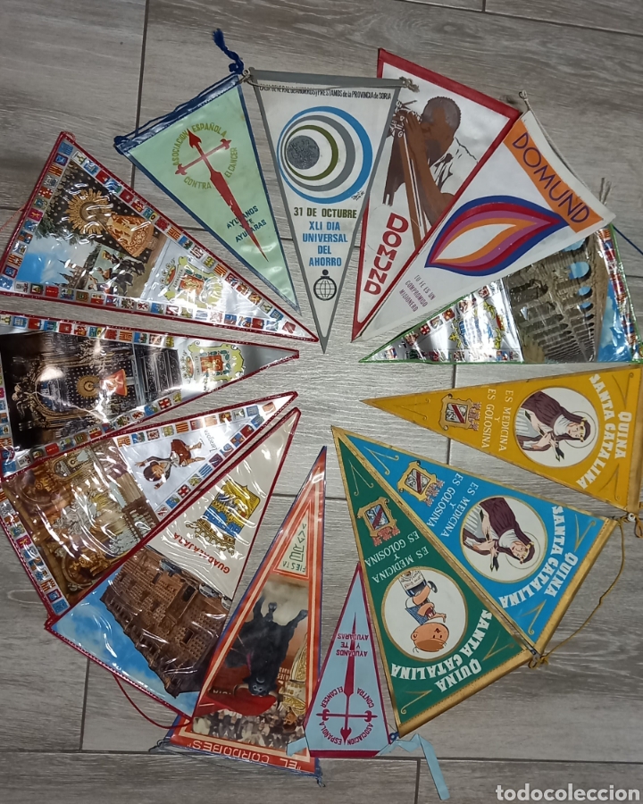 Sammlung von Wimpeln: Lote de 18 banderines variados