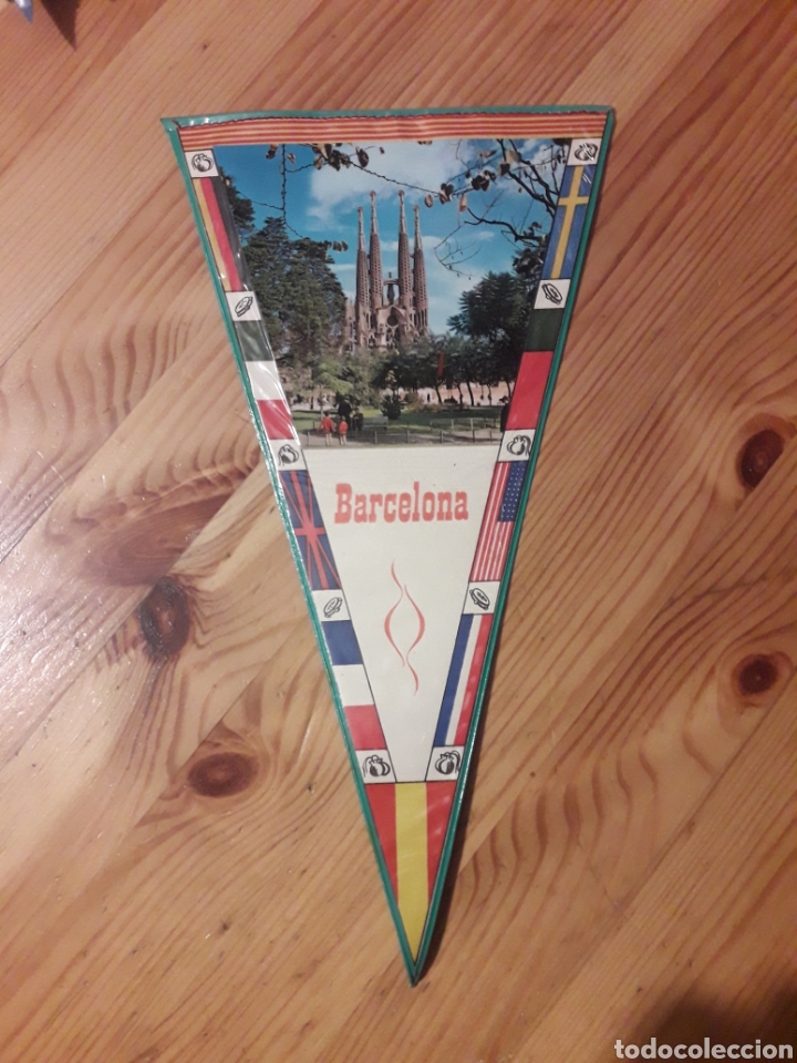 Banderines de colecci&oacute;n: Banderin Barcelona Sagrada Fam&iacute;lia