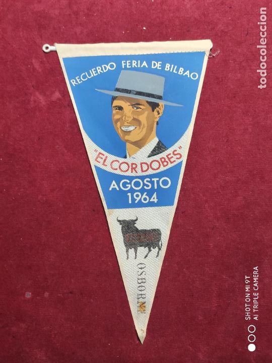 Fanions de collection: RECUERDO FERIA DE BILBAO EL CORDOBES AGOSTO 1964 27 CM
