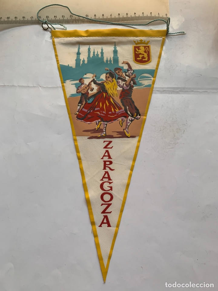 Fanions de collection: BANDER&Iacute;N. ZARAGOZA. SERIGRAF&Iacute;A.