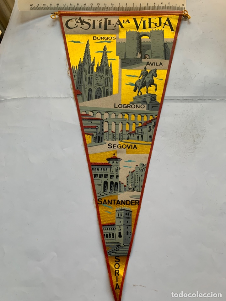 Galhardetes de cole&ccedil;&atilde;o: BANDER&Iacute;N. CASTILLA LA VIEJA. BURGOS, &Aacute;VILA, LOGRO&Ntilde;O, SEGOVIA, SANTANDER Y SORIA. MARGI. MADRID.