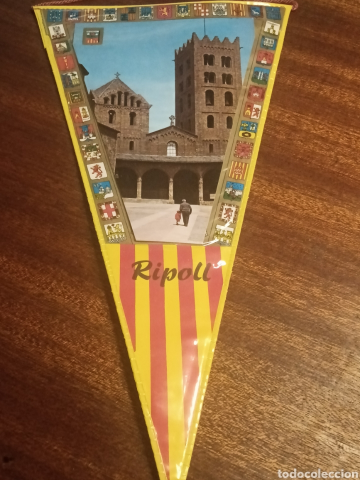 Banderines de colecci&oacute;n: BANDERIN DE RIPOLL - Foto 1