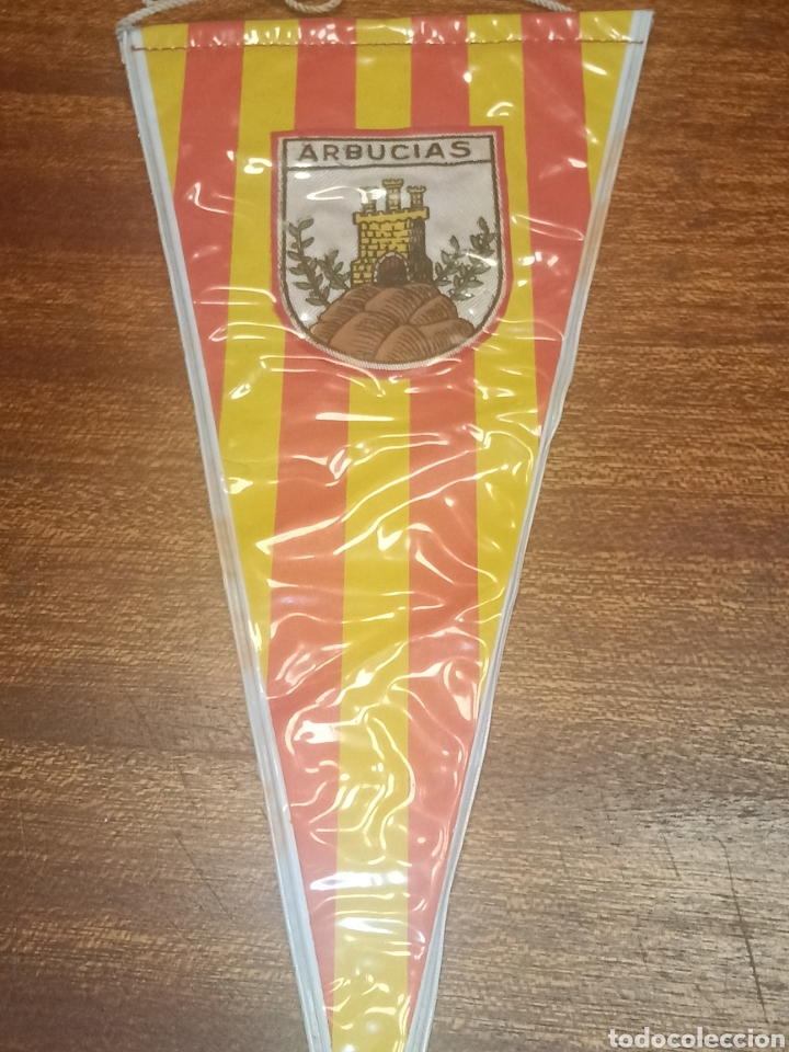 Galhardetes de cole&ccedil;&atilde;o: BANDERIN ARBUCIAS